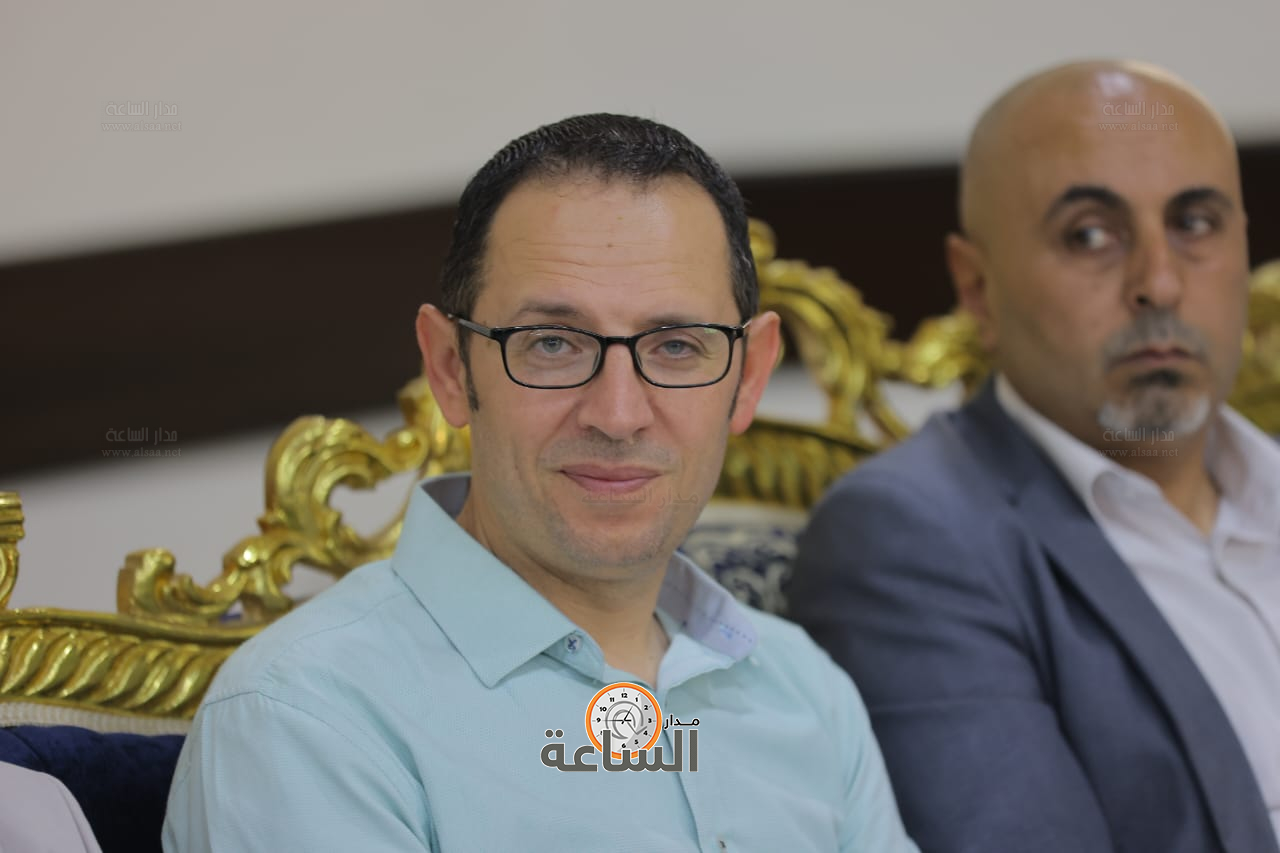 Madar Al-Saa Images 0.03378580402065501