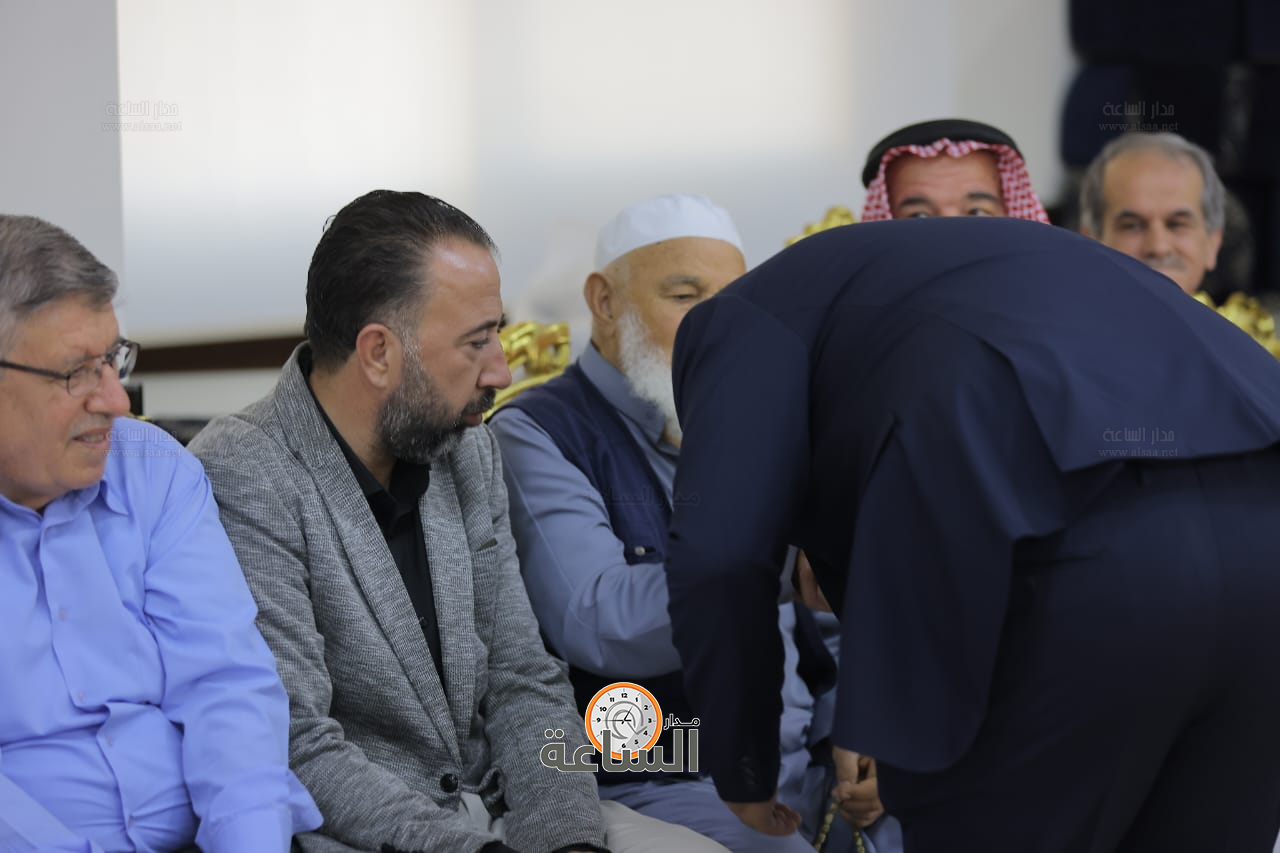 Madar Al-Saa Images 0.8747078437850933