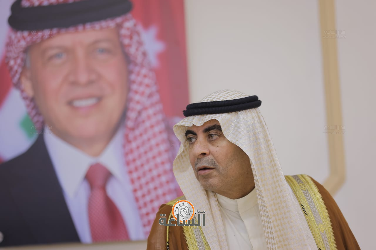 Madar Al-Saa Images 0.607480560245481