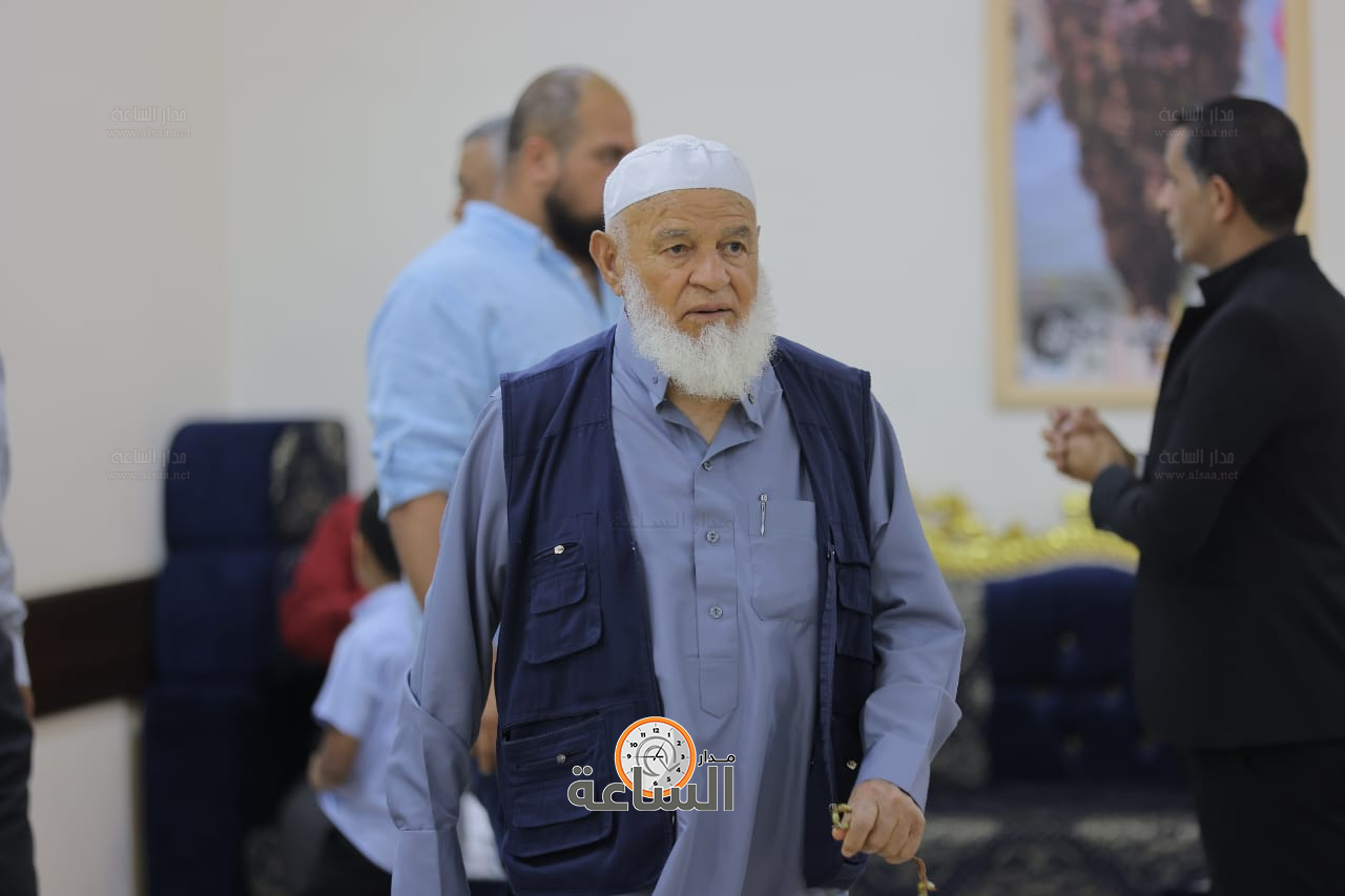 Madar Al-Saa Images 0.4874100524582562