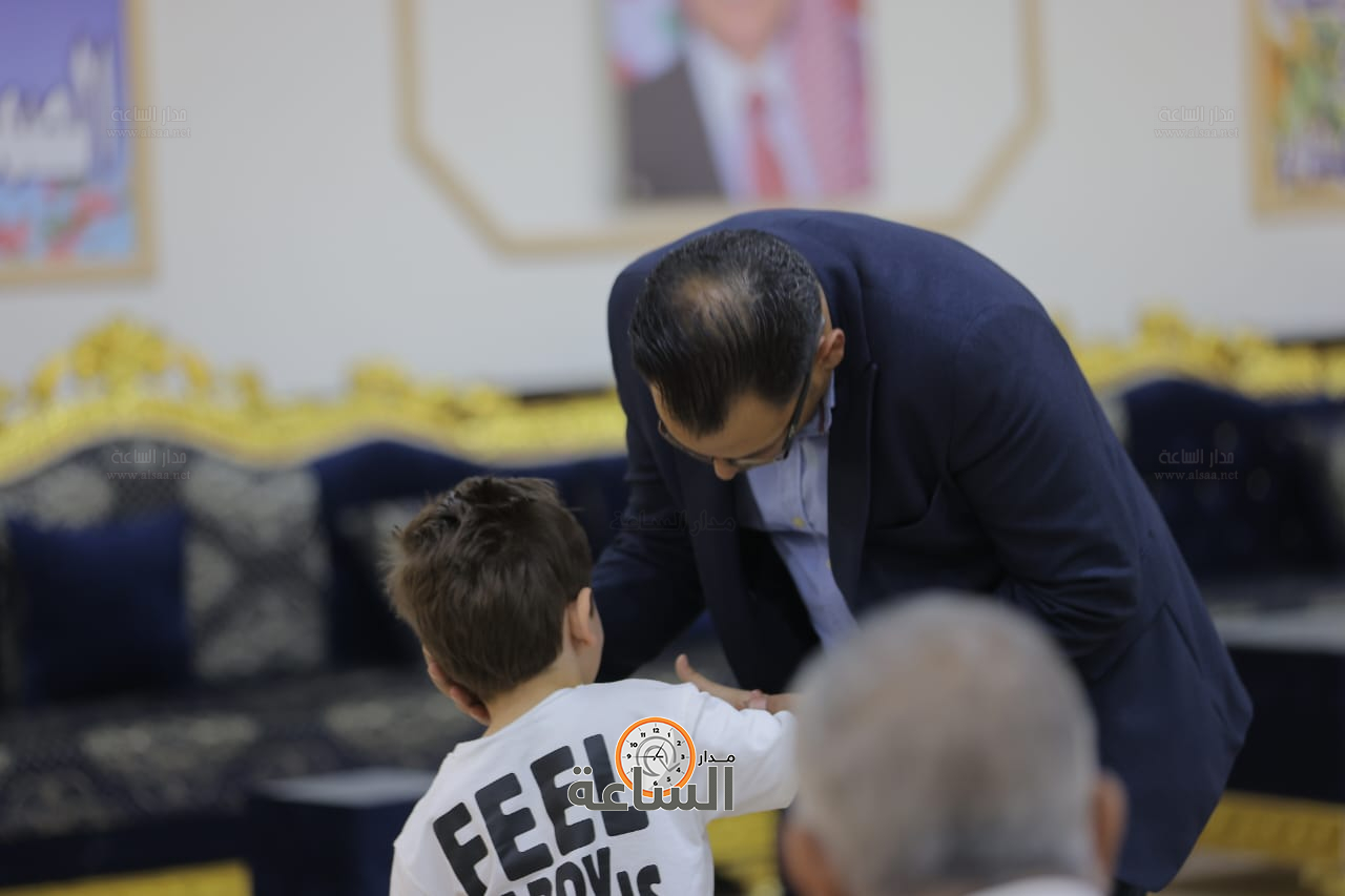 Madar Al-Saa Images 0.12941111513920311