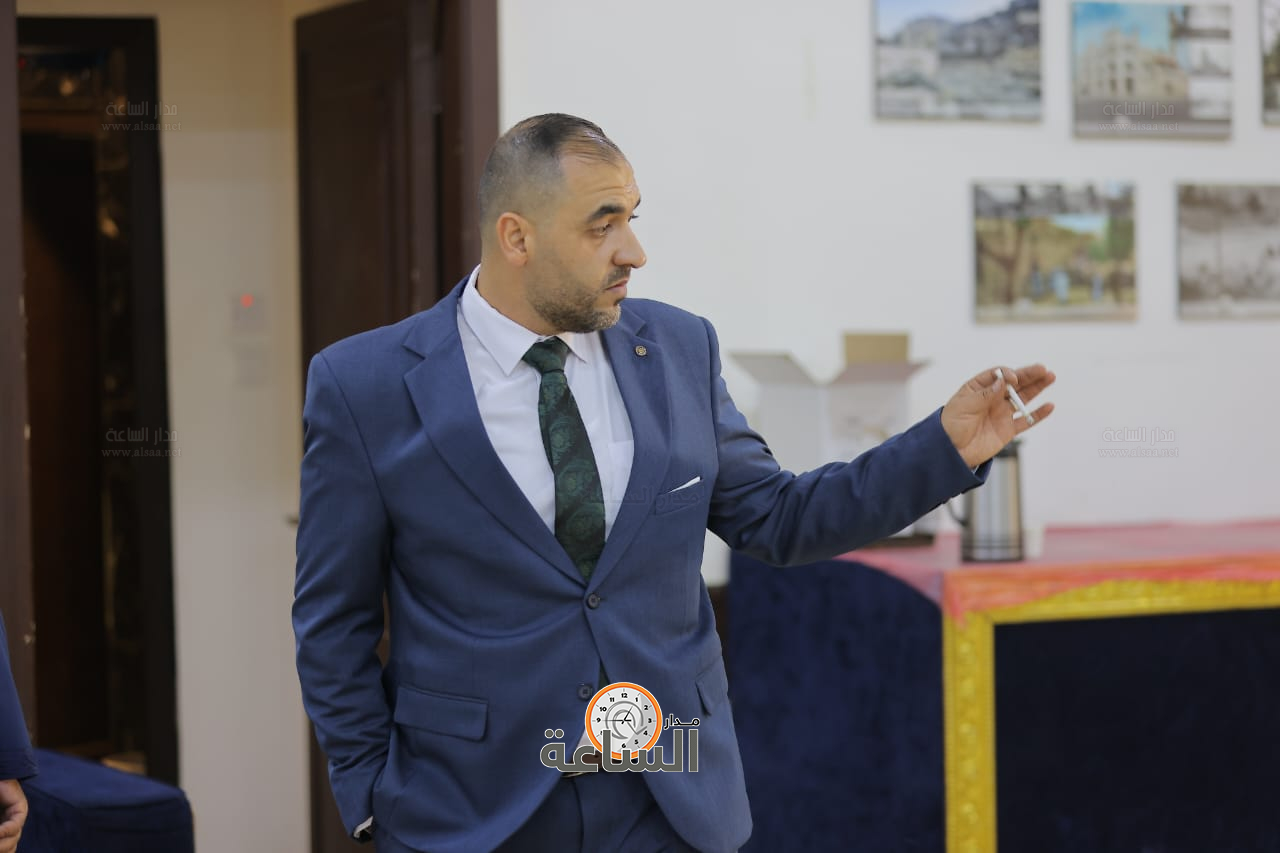 Madar Al-Saa Images 0.9307419030457438