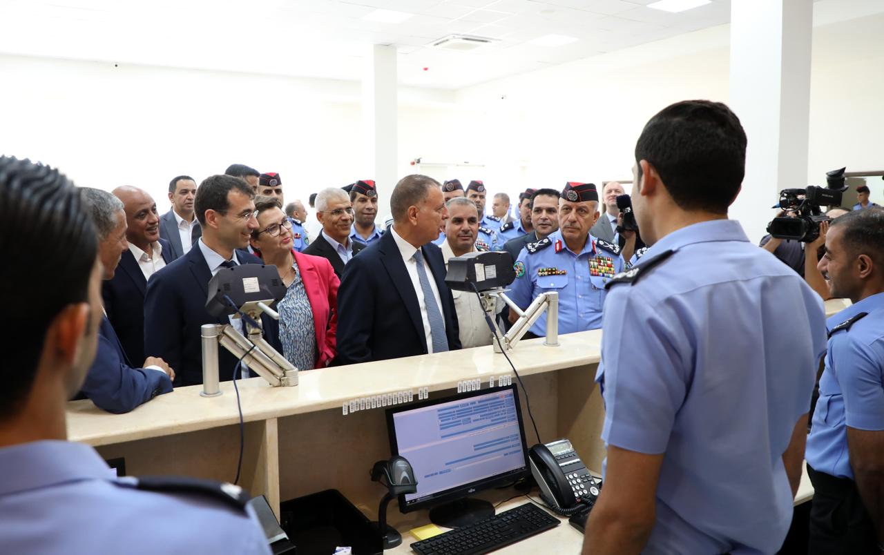 Madar Al-Saa Images 0.14584655894593723