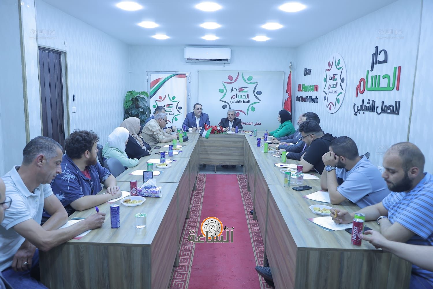 Madar Al-Saa Images 0.3427501309444937