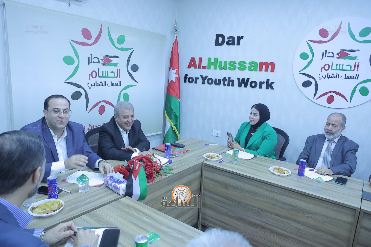 Madar Al-Saa Images 0.9559160313383827