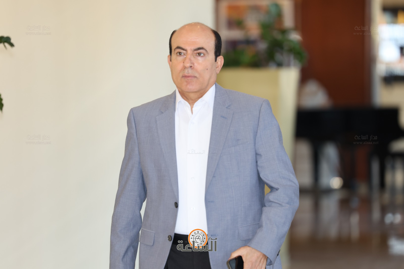 Madar Al-Saa Images 0.1571480129918318