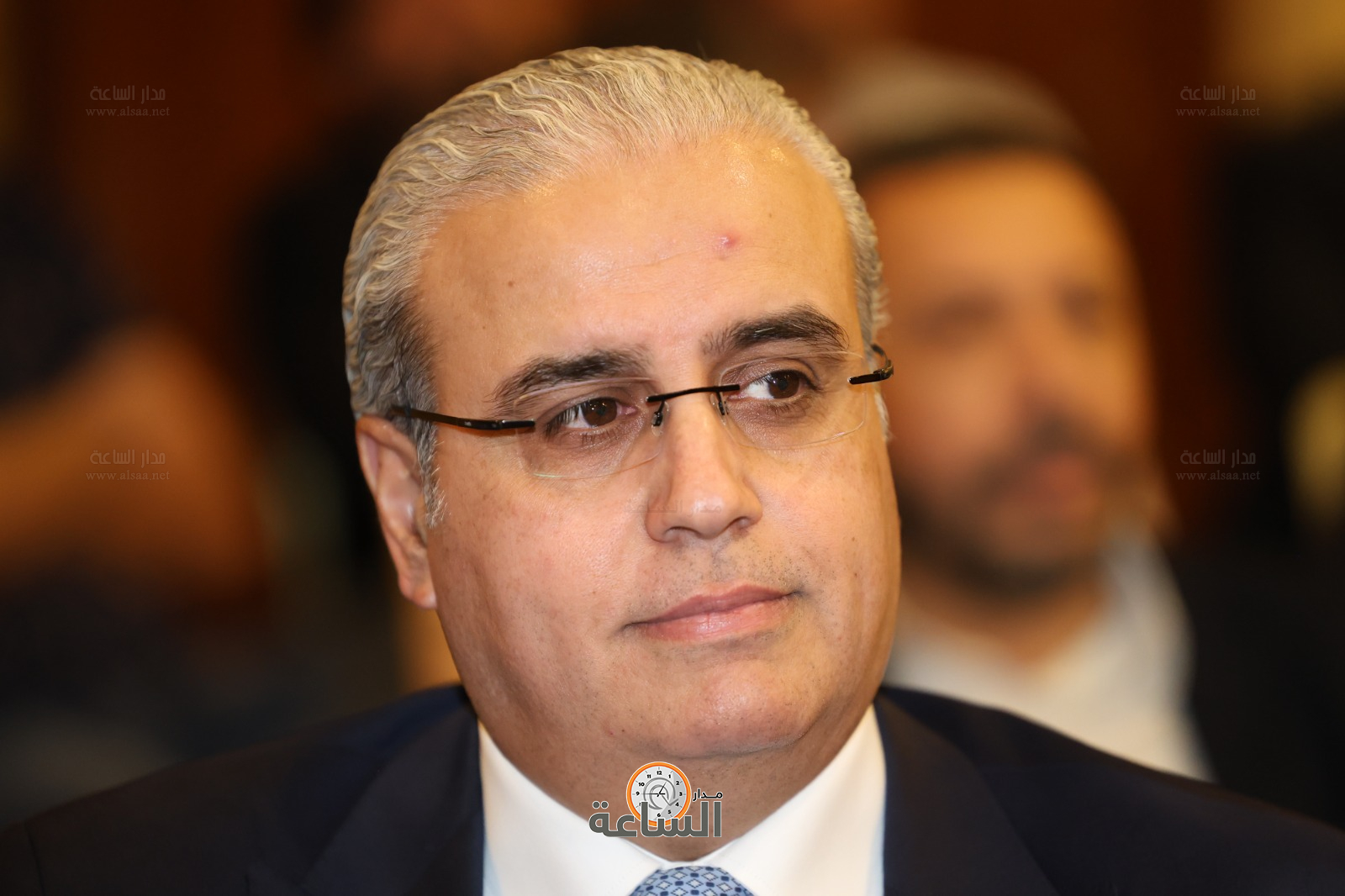 Madar Al-Saa Images 0.04510008680457478