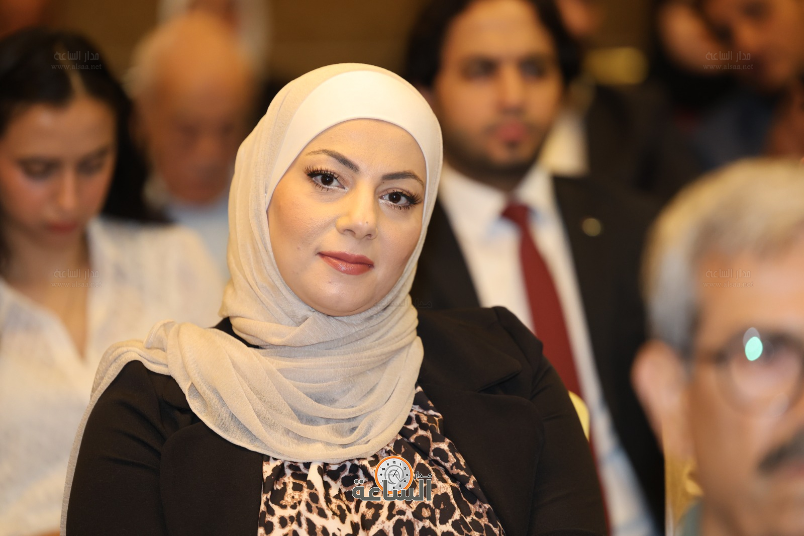 Madar Al-Saa Images 0.4095940348210423