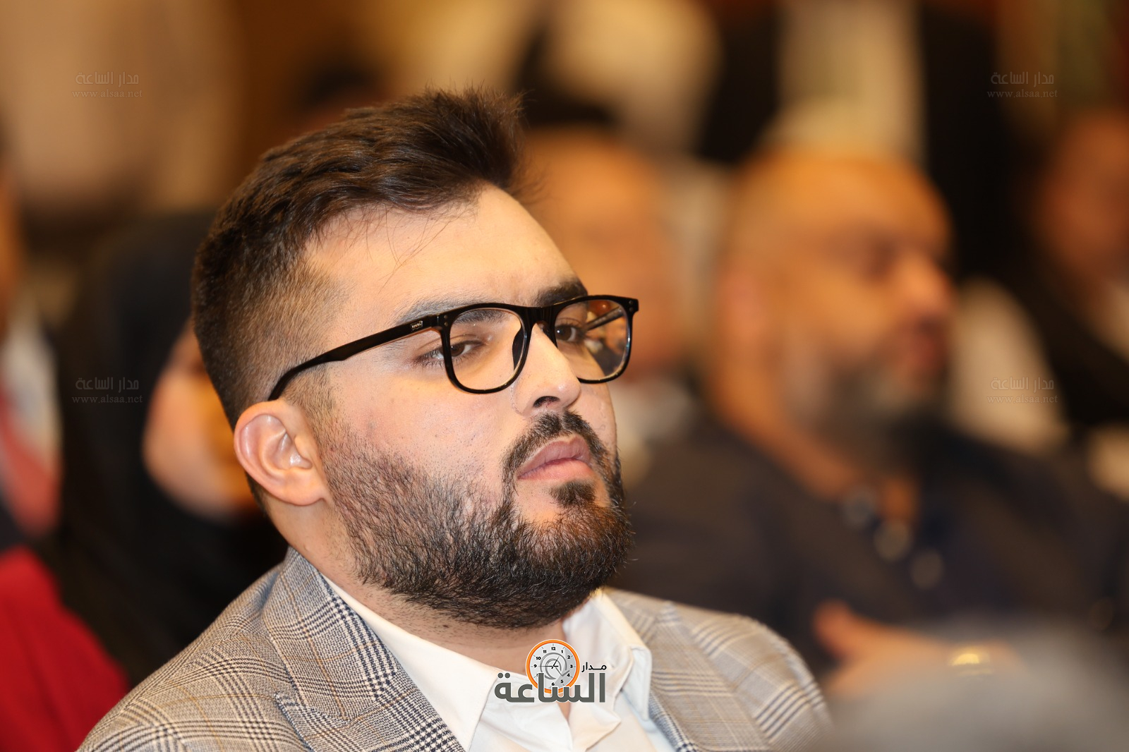 Madar Al-Saa Images 0.5347043934695102