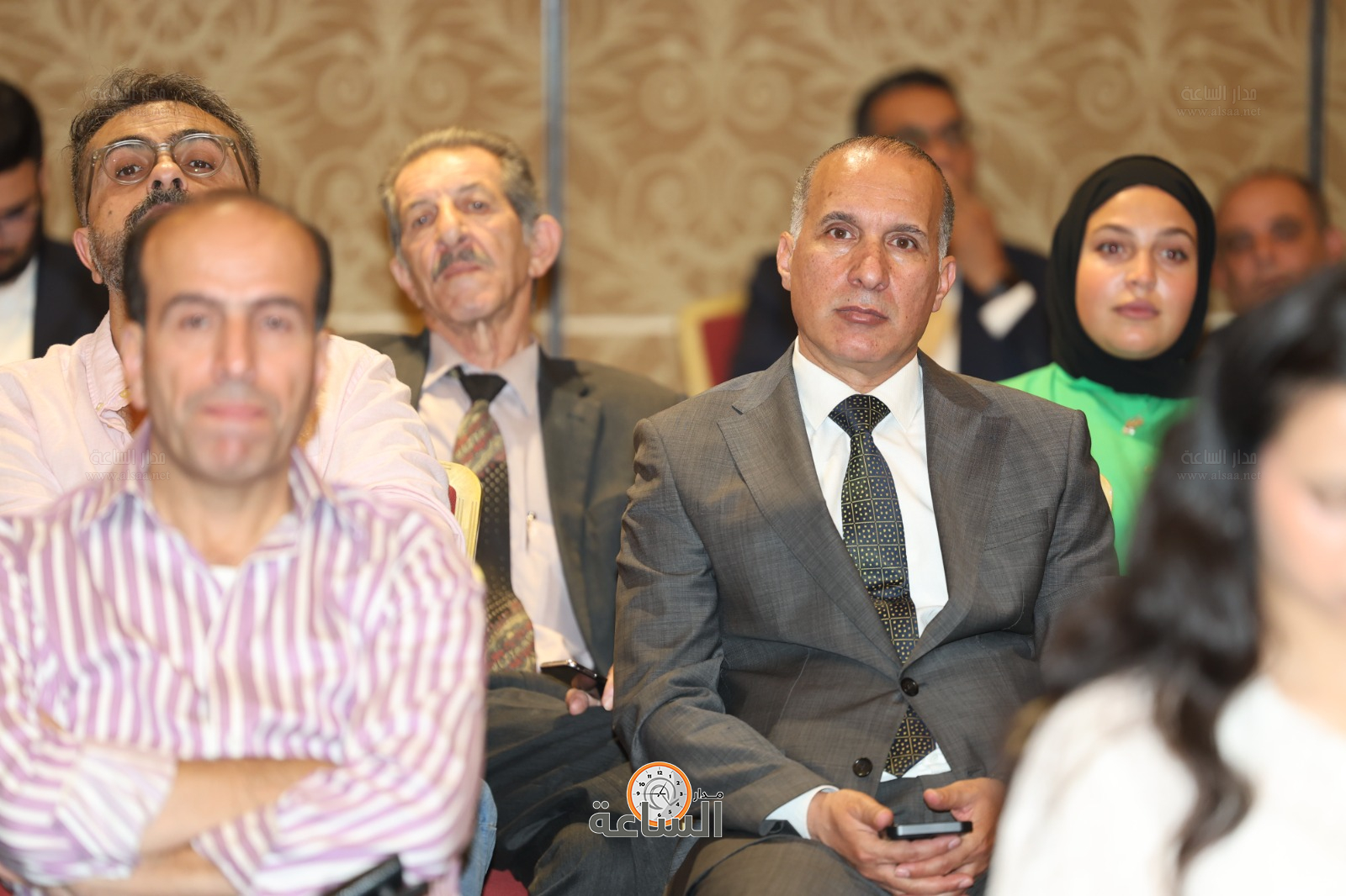 Madar Al-Saa Images 0.9380893168579398