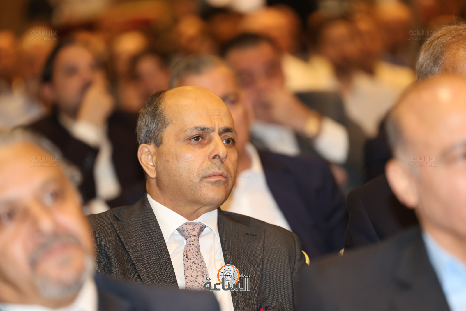 Madar Al-Saa Images 0.4801120623505407