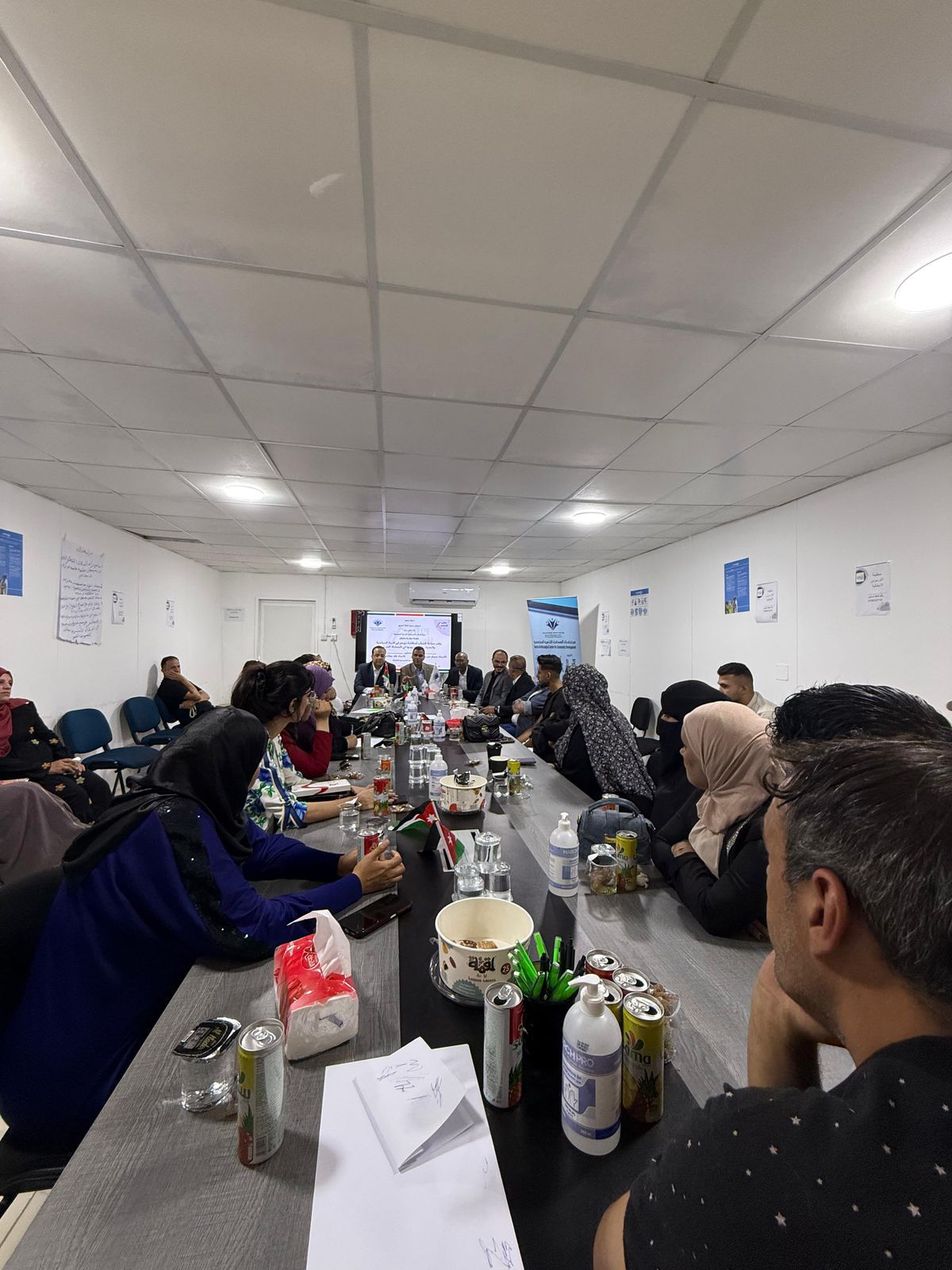 Madar Al-Saa Images 0.7681051351810497