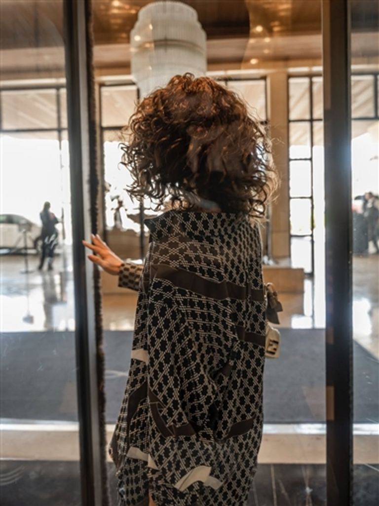 Madar Al-Saa Images 0.01204492332986462