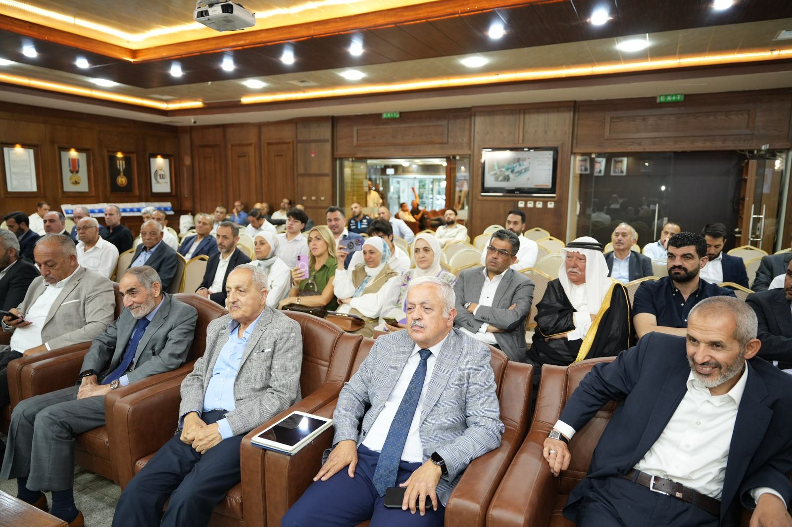 Madar Al-Saa Images 0.0527986661553671