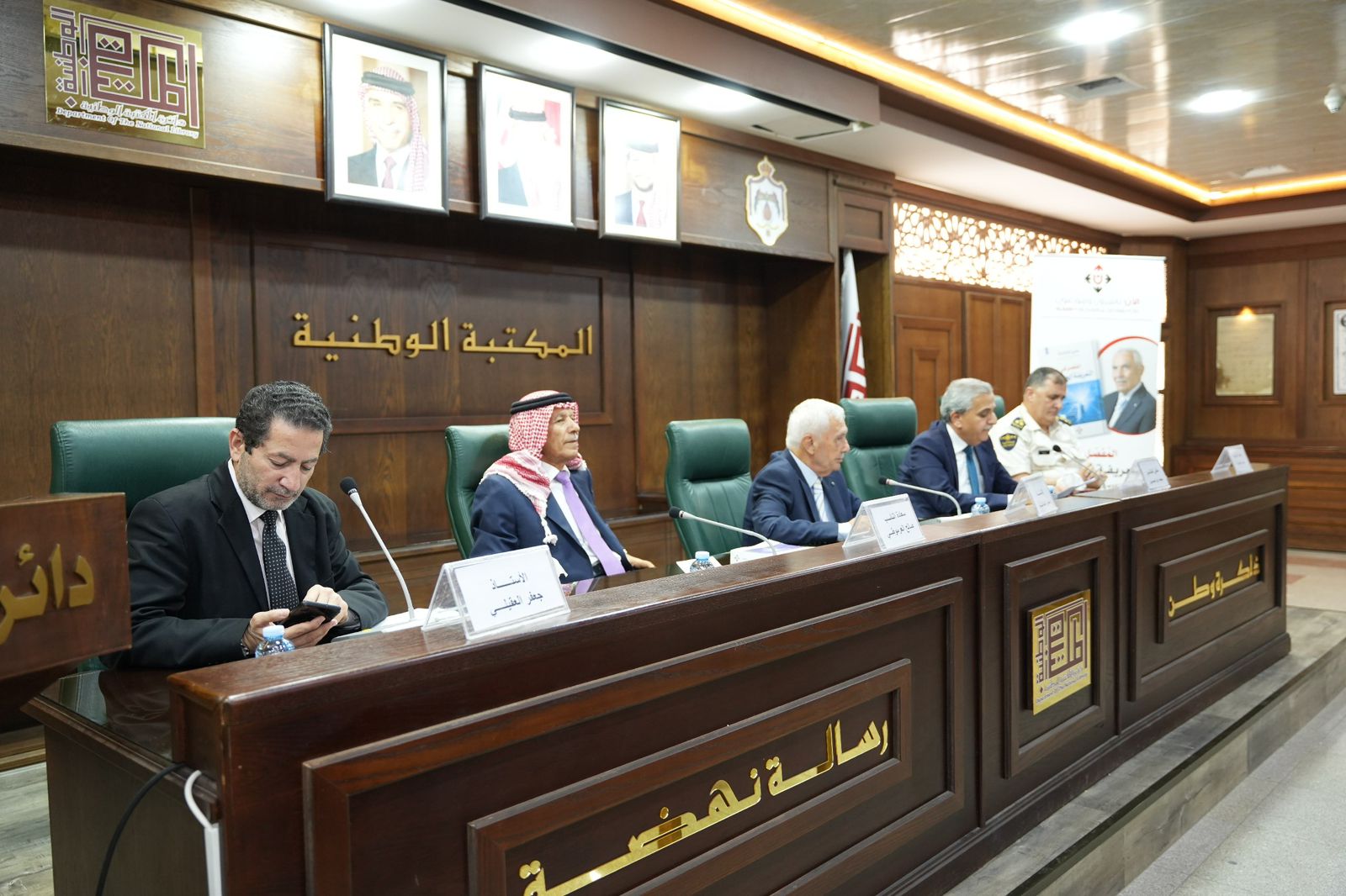 Madar Al-Saa Images 0.684587406642252