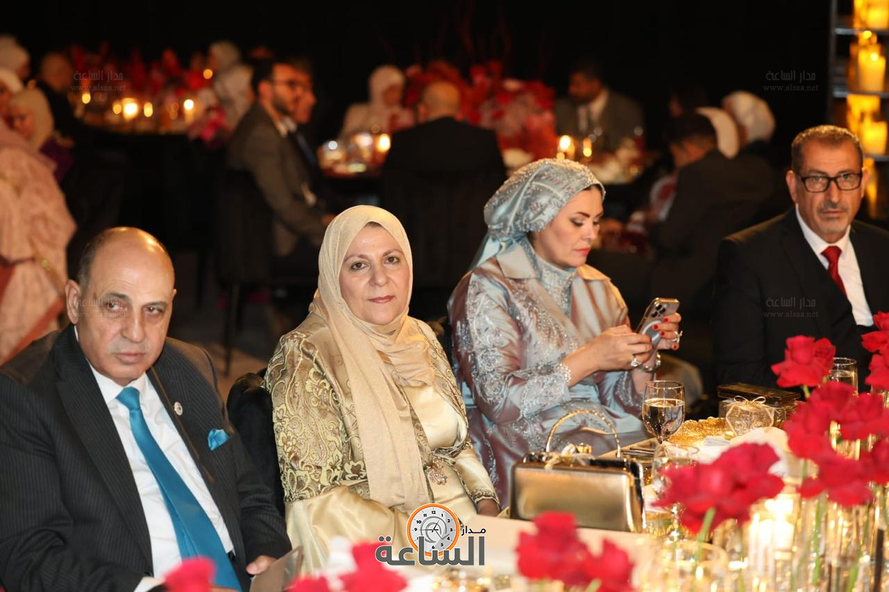 Madar Al-Saa Images 0.3505395477932097