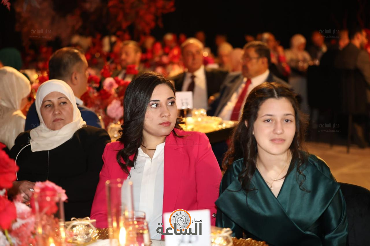 Madar Al-Saa Images 0.2944627437947106