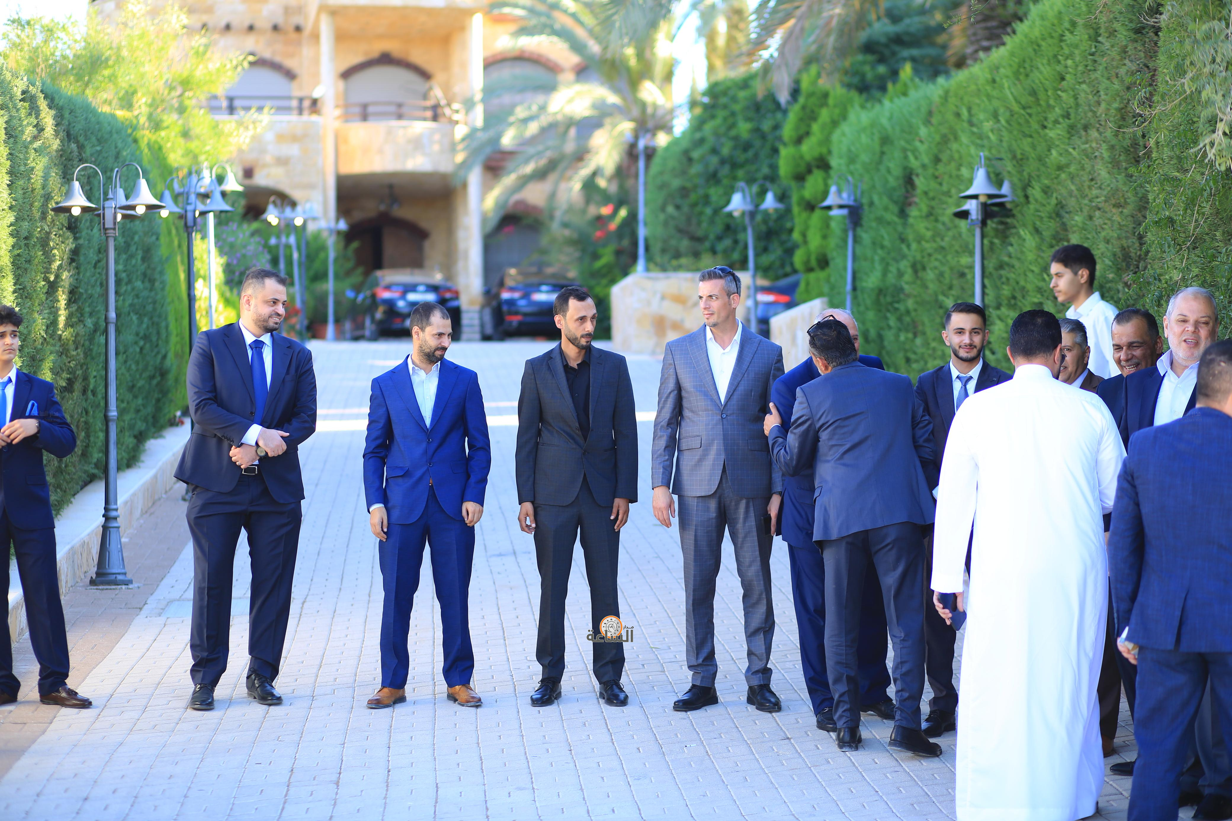 Madar Al-Saa Images 0.1590844389173789