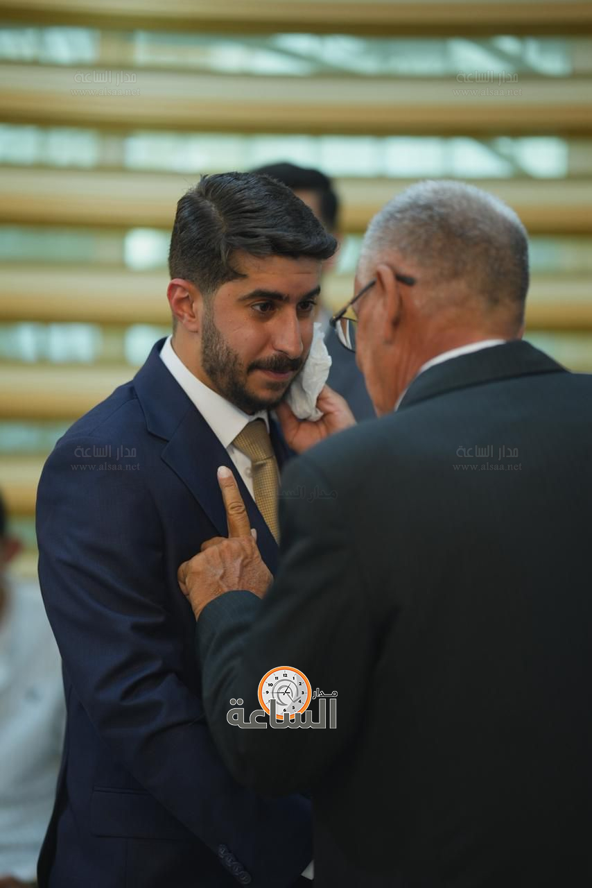 Madar Al-Saa Images 0.17909771332344915