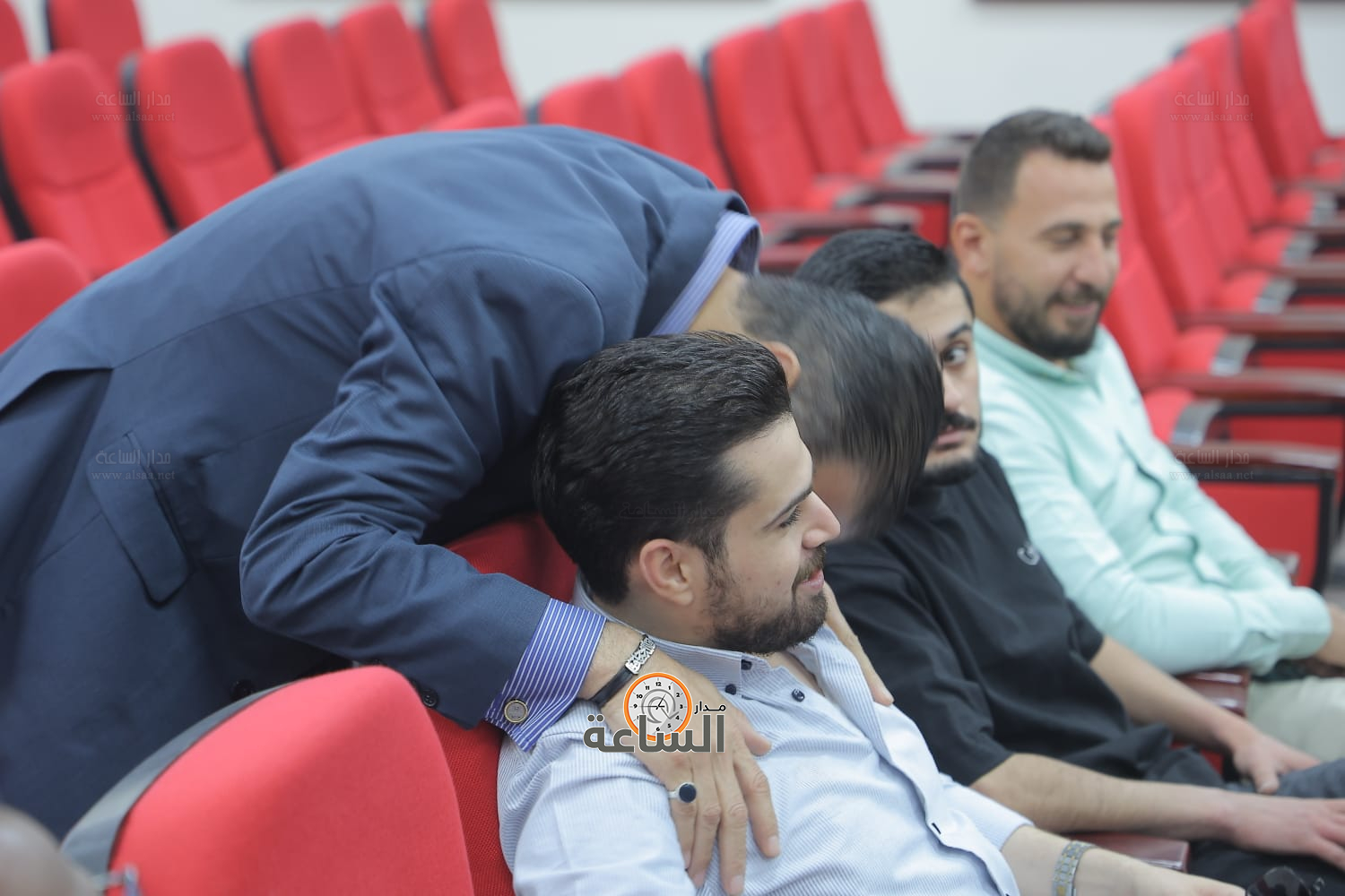 Madar Al-Saa Images 0.8862988240912012