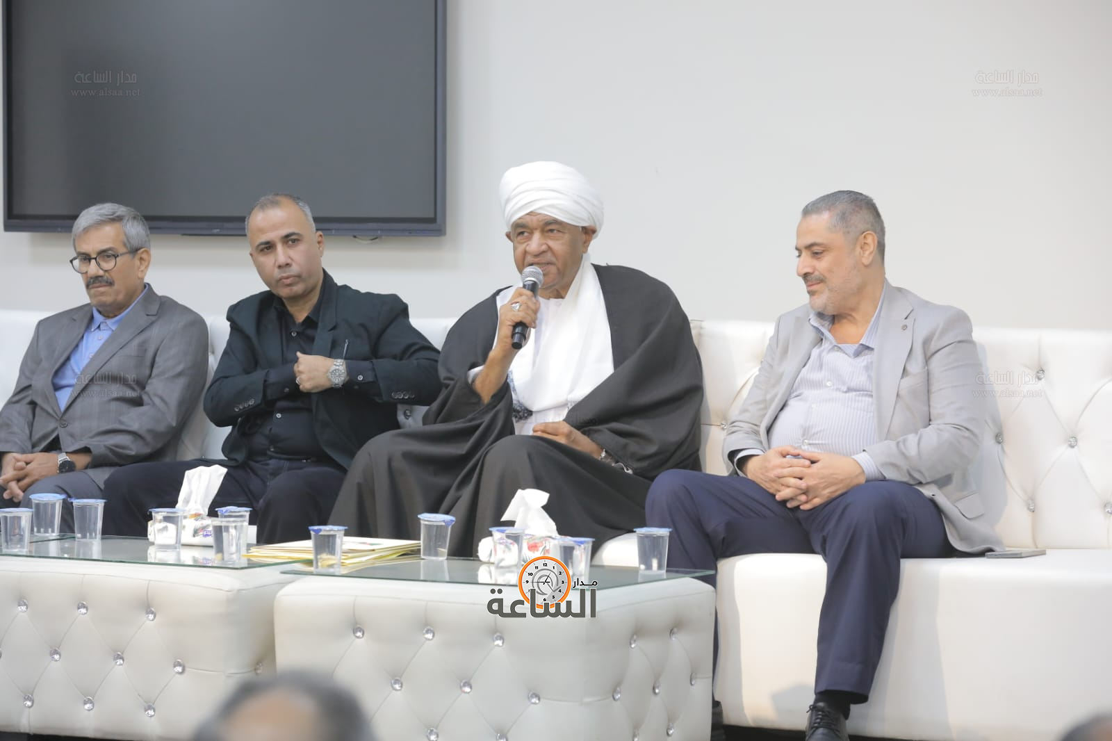 Madar Al-Saa Images 0.2519898789648902