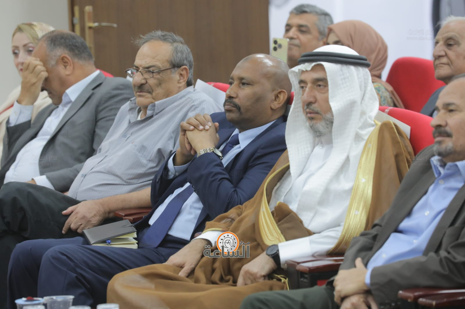 Madar Al-Saa Images 0.9526754649977331