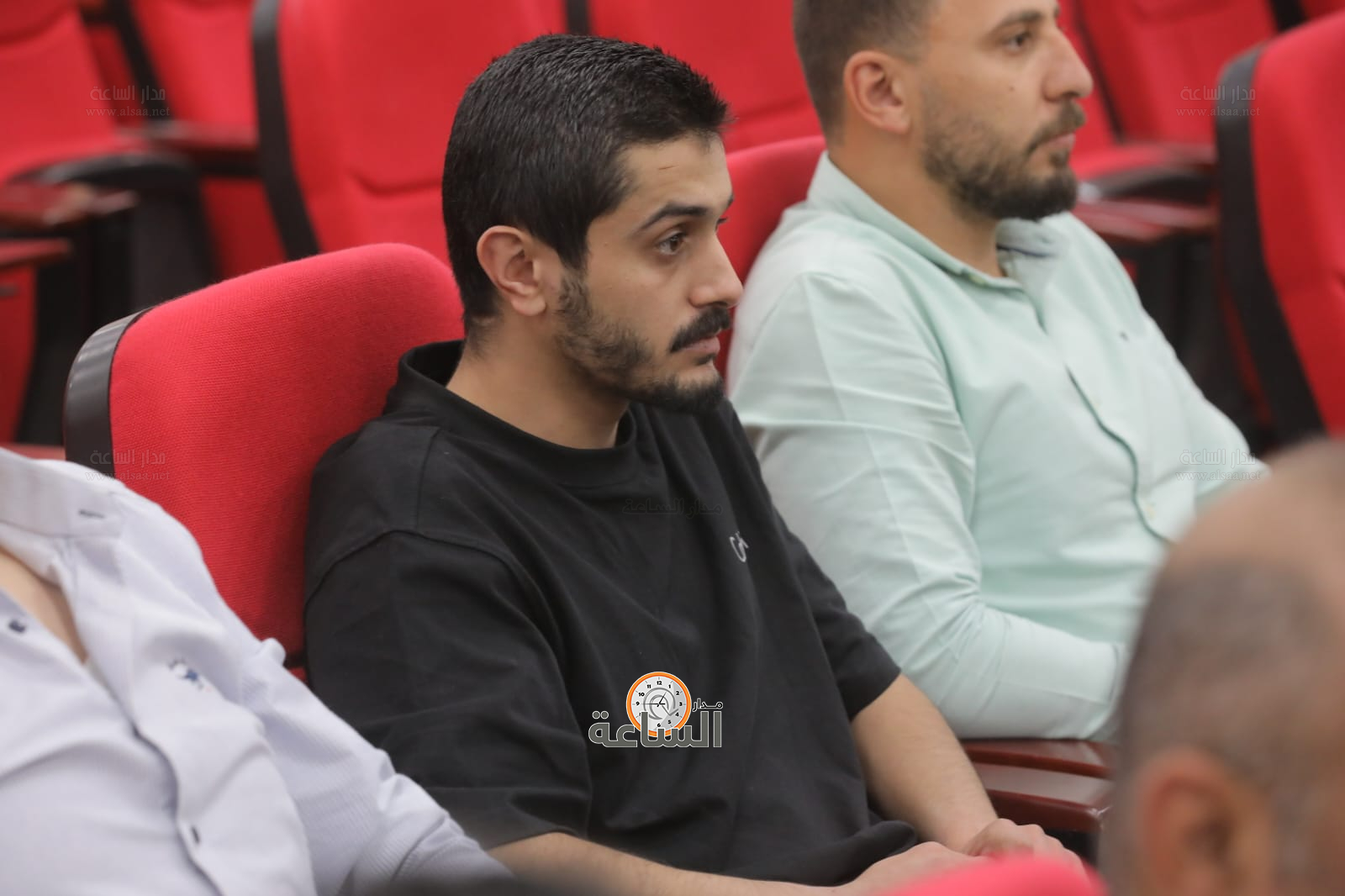 Madar Al-Saa Images 0.7697210205119414