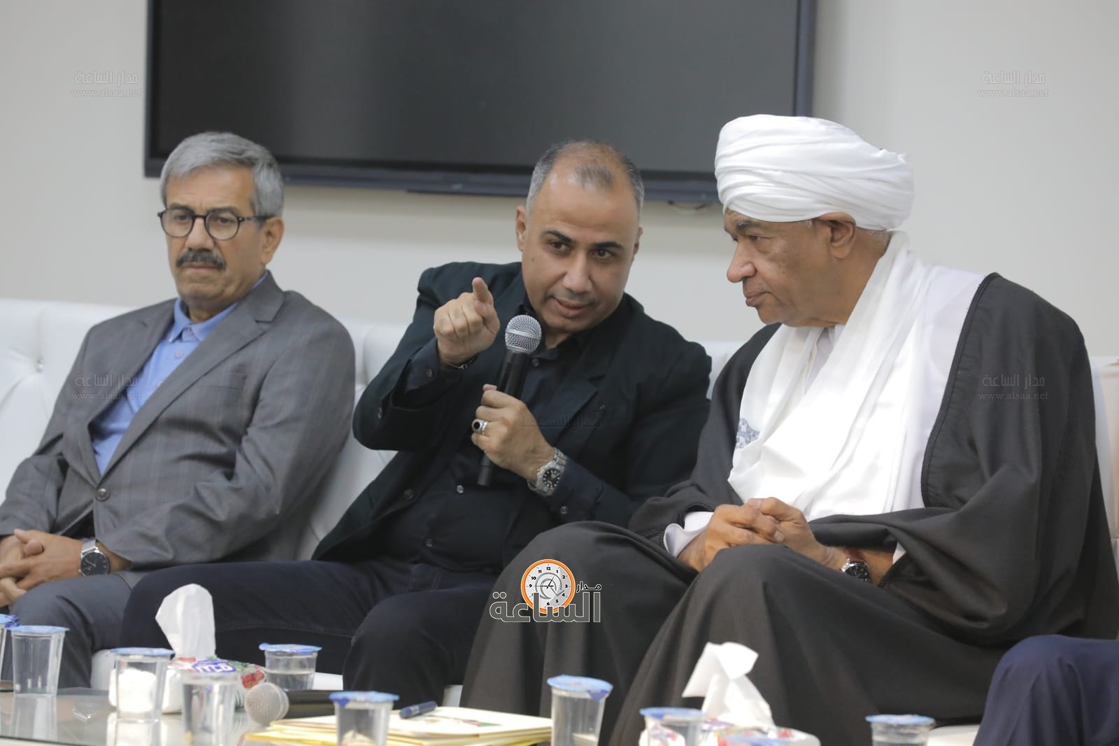 Madar Al-Saa Images 0.5014149651518545