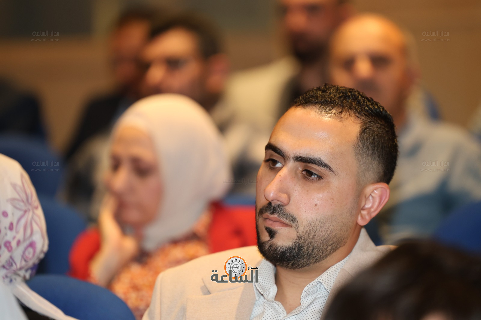 Madar Al-Saa Images 0.8814955645522445