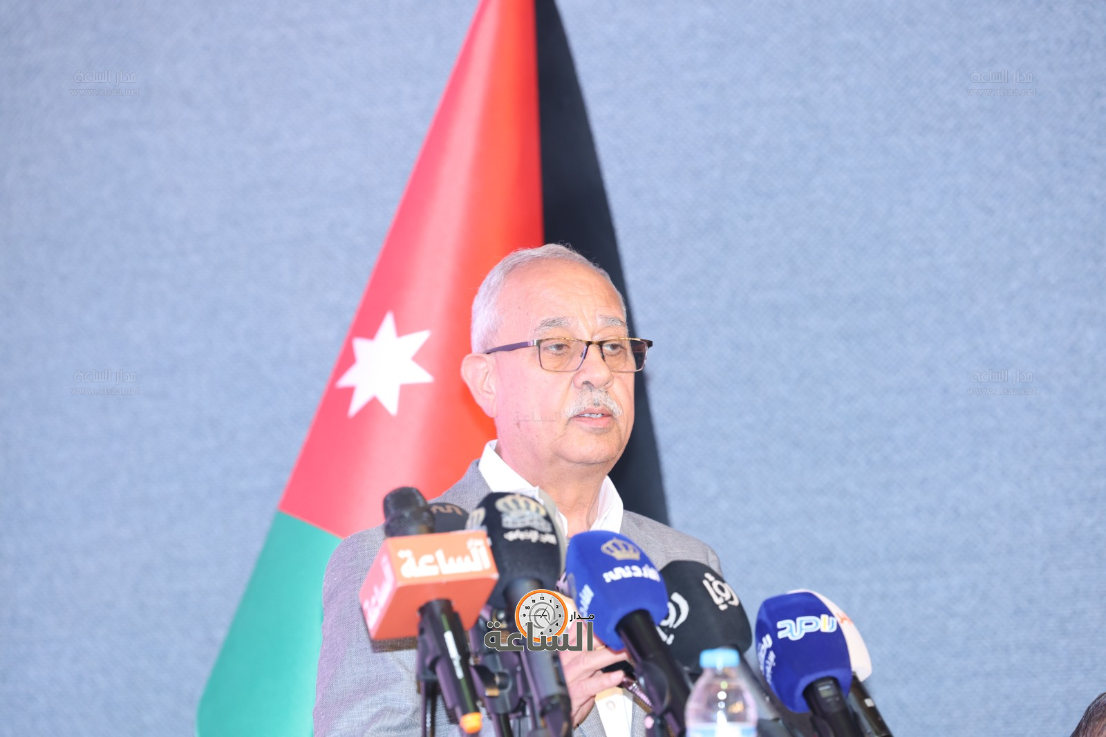 Madar Al-Saa Images 0.22655730162444554