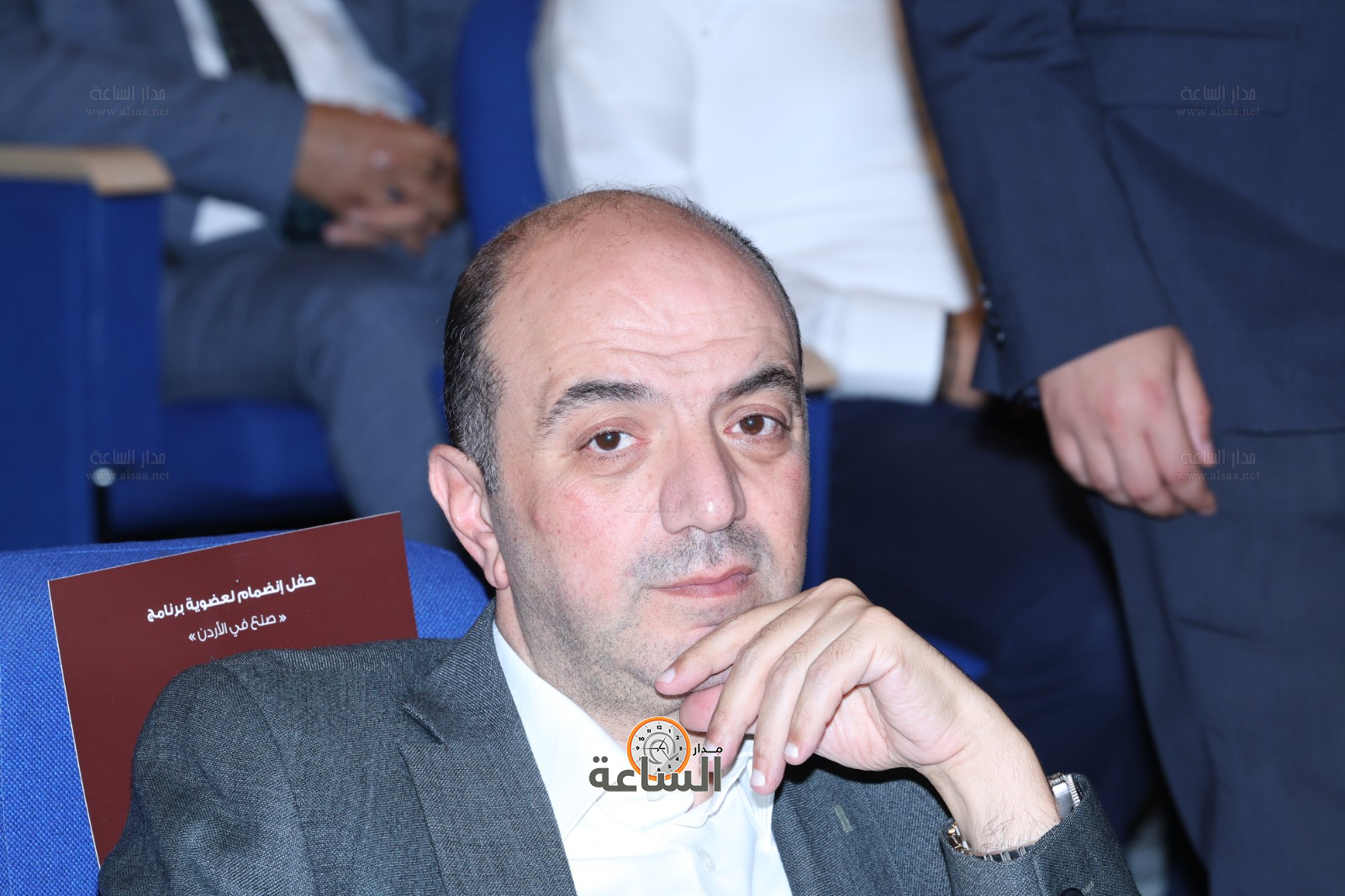 Madar Al-Saa Images 0.8758153910366622