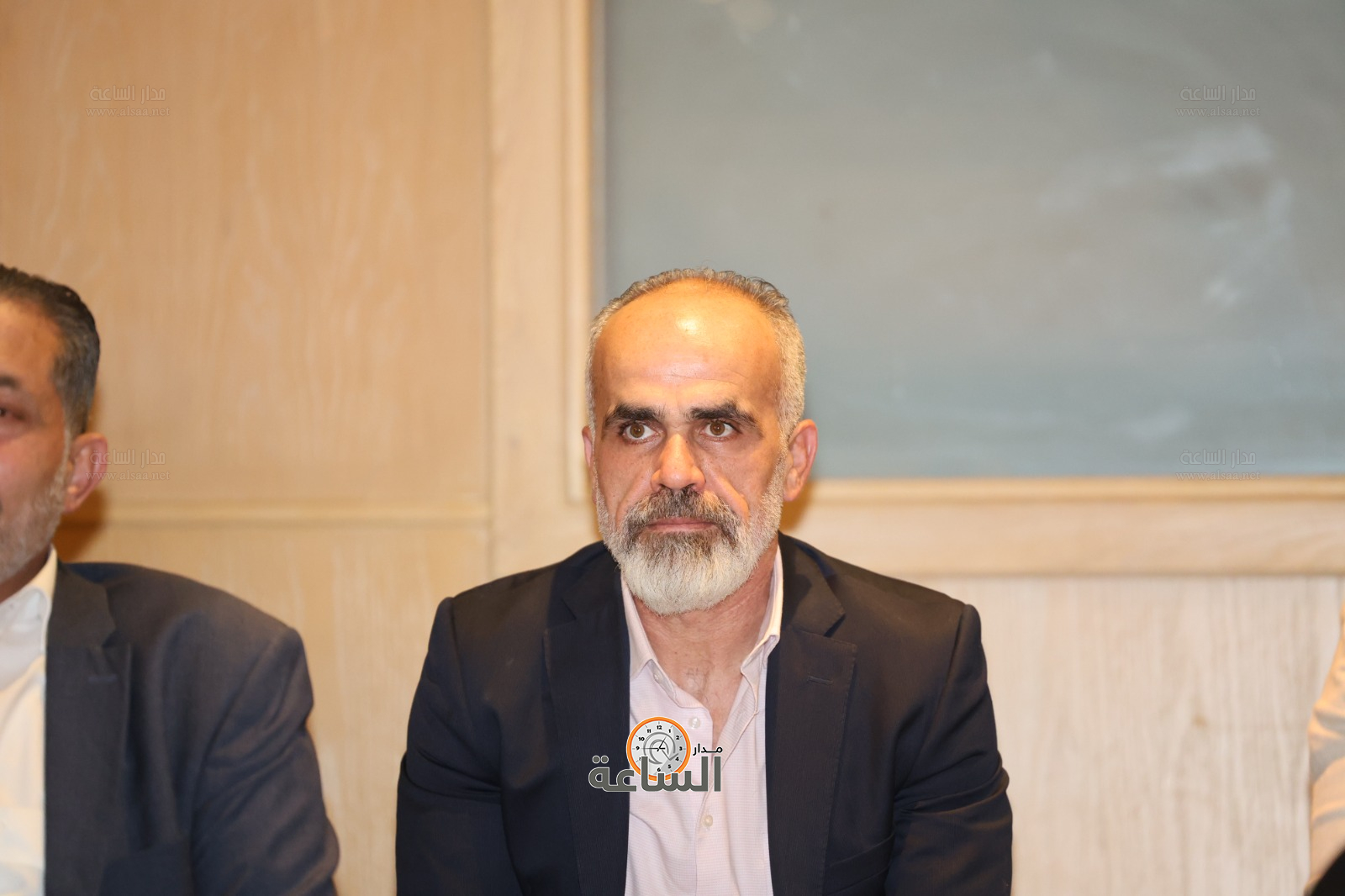 Madar Al-Saa Images 0.4031897267049187