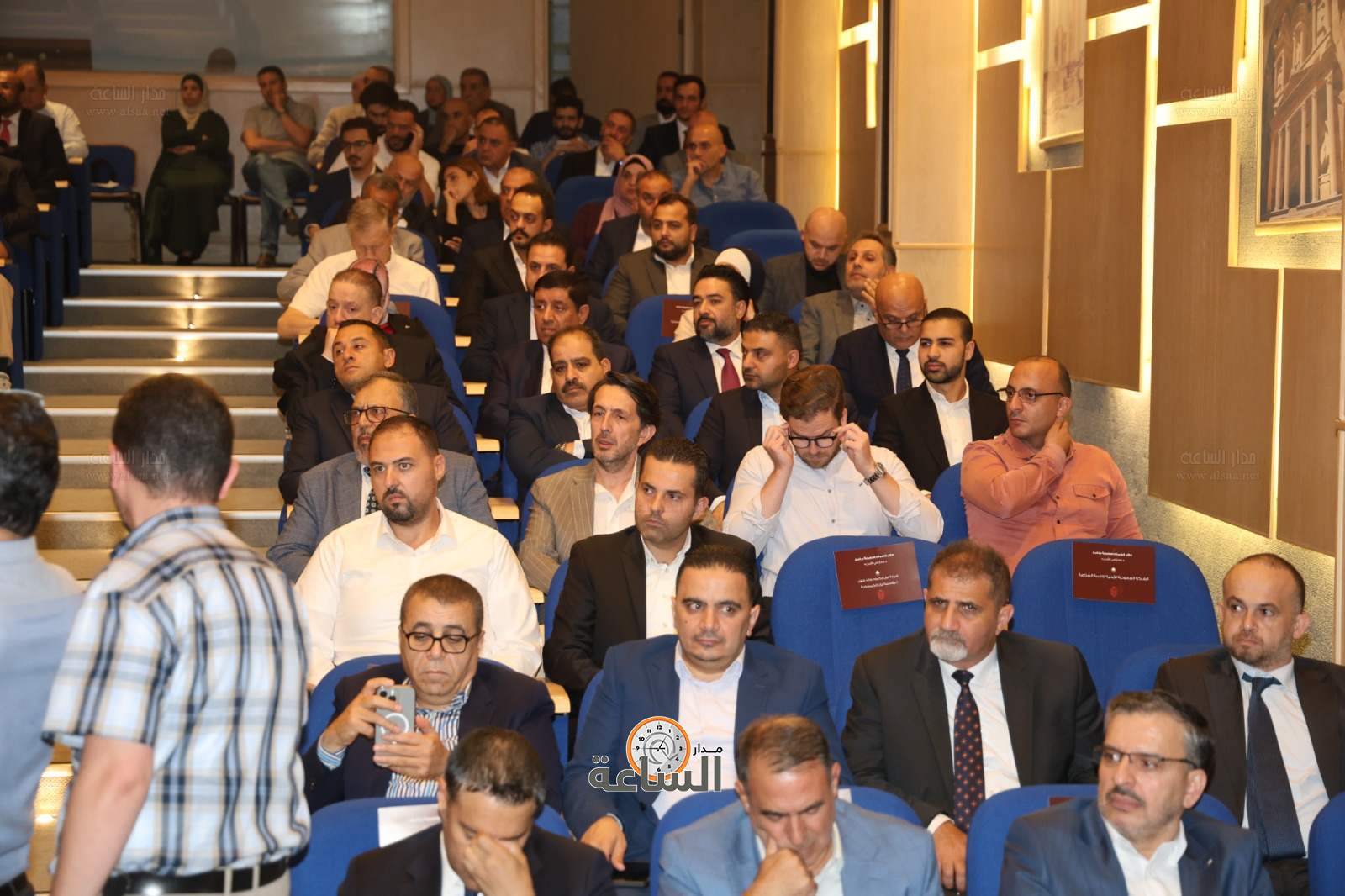 Madar Al-Saa Images 0.0999753419062589