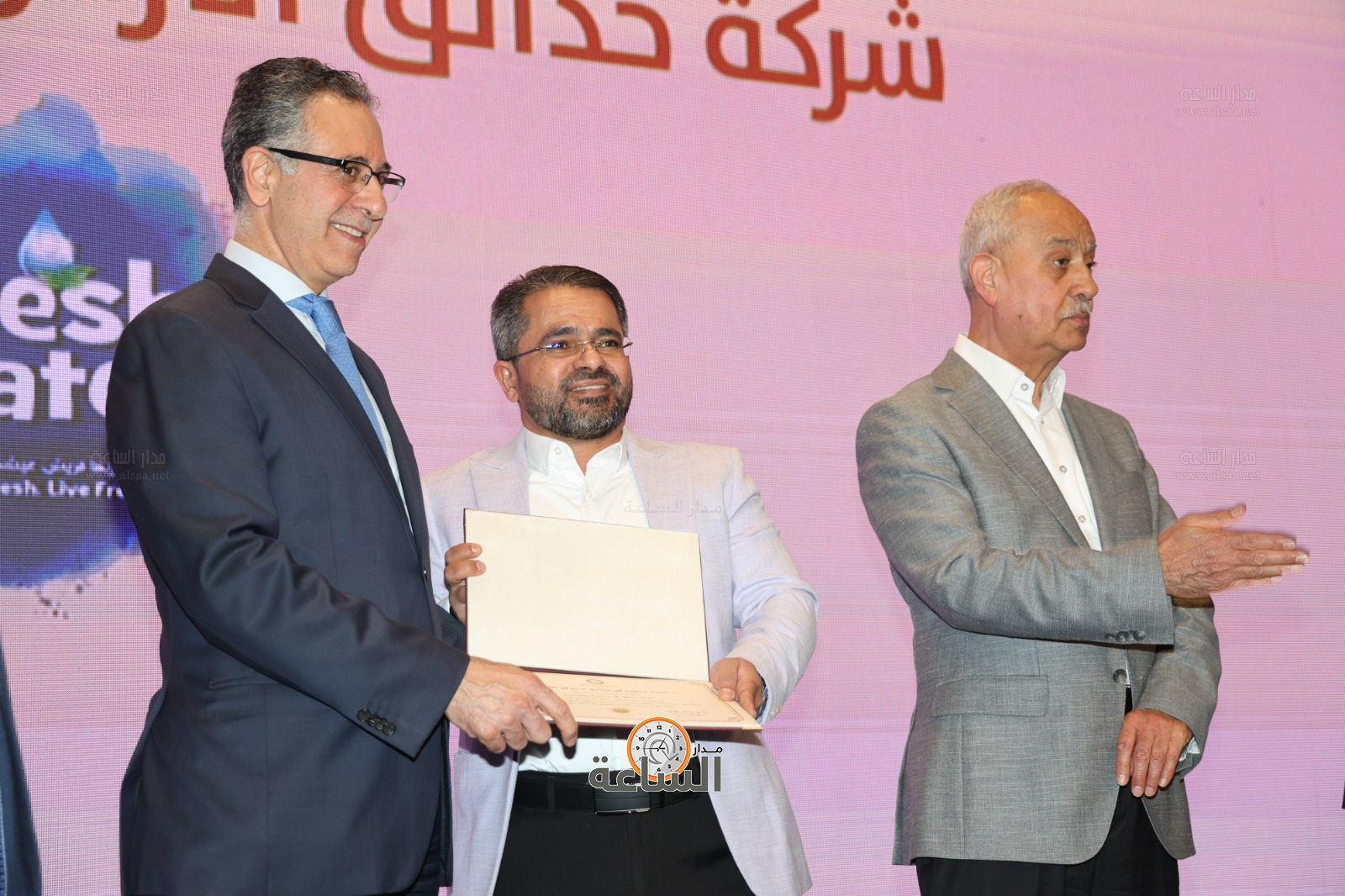 Madar Al-Saa Images 0.9087733410744948