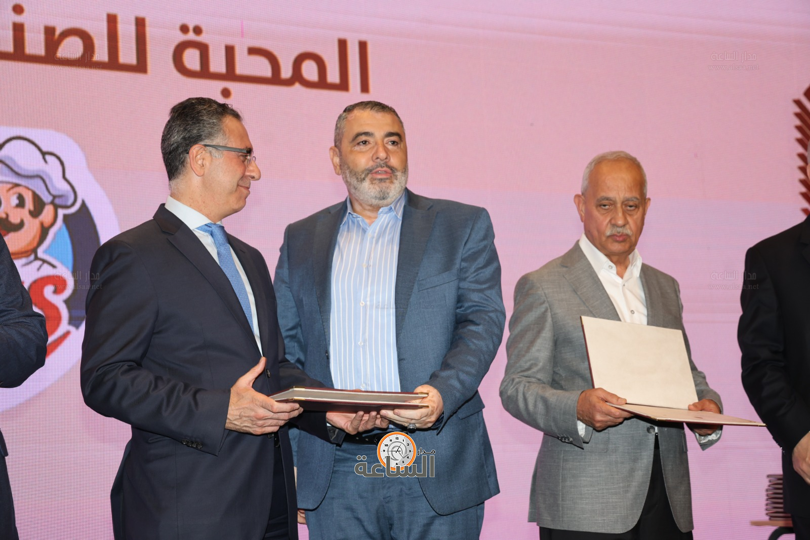 Madar Al-Saa Images 0.30033621963456514