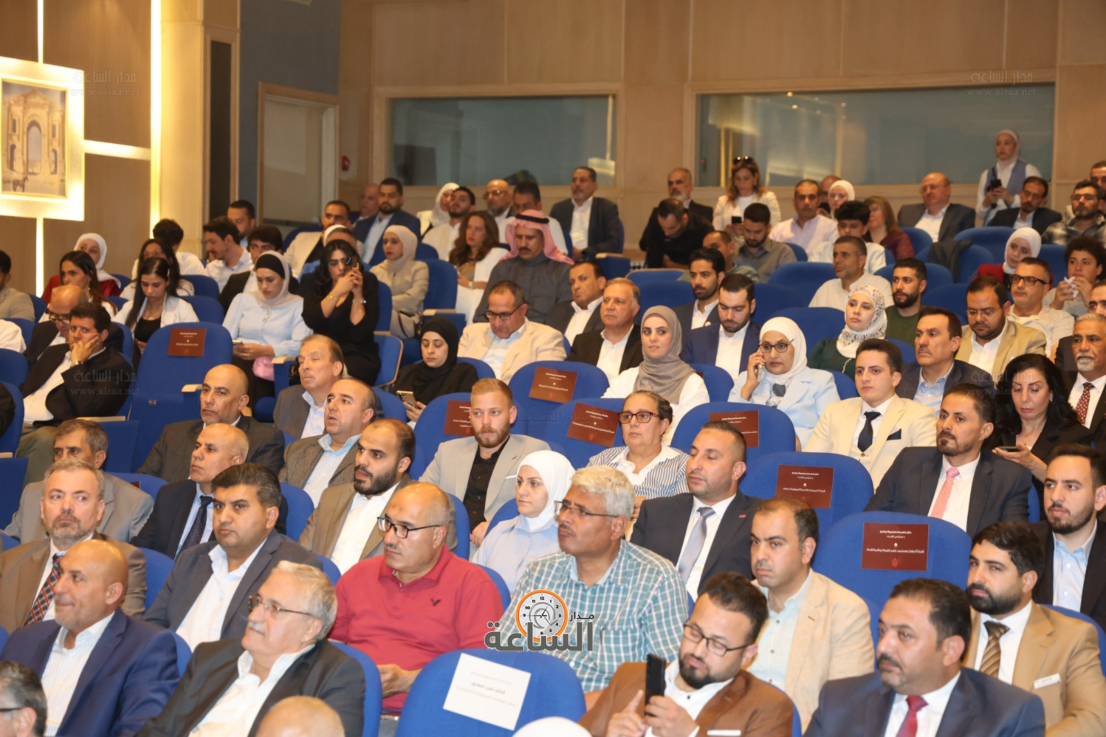 Madar Al-Saa Images 0.02613648172935845