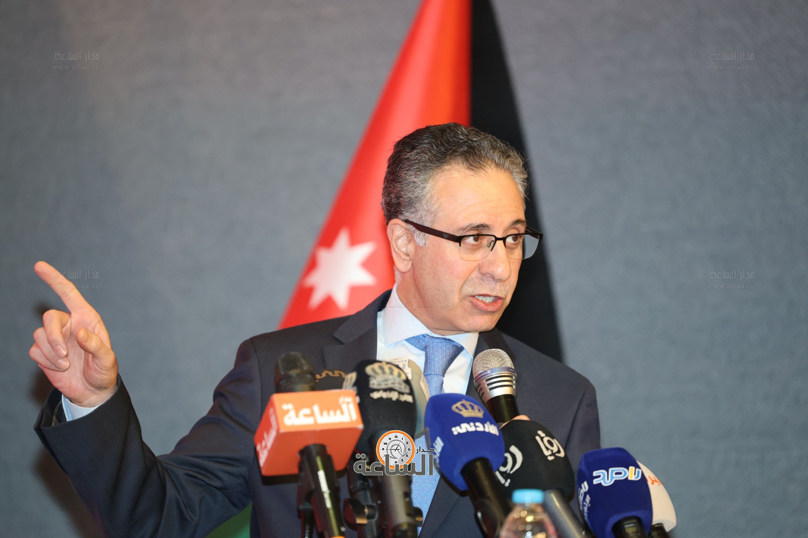 Madar Al-Saa Images 0.42005653699226797