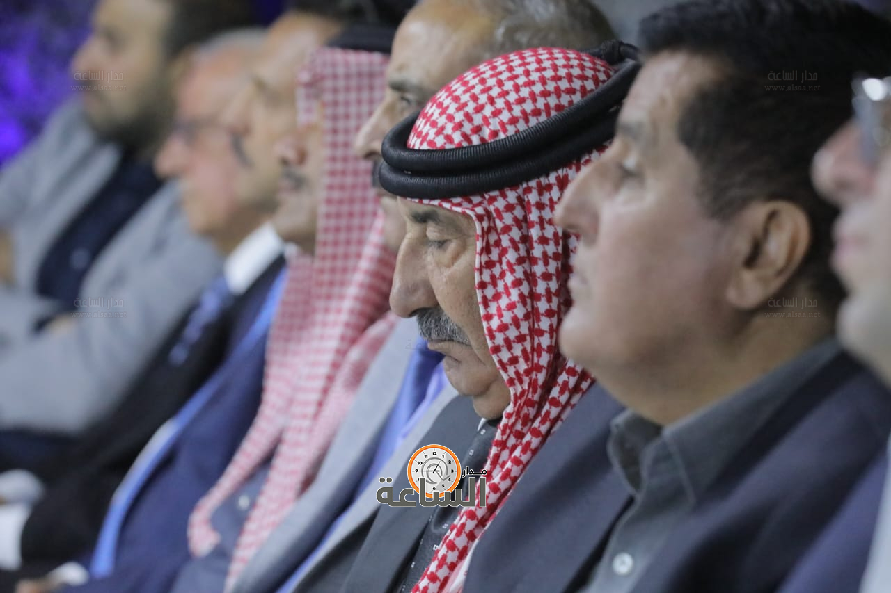 Madar Al-Saa Images 0.6969230640643828