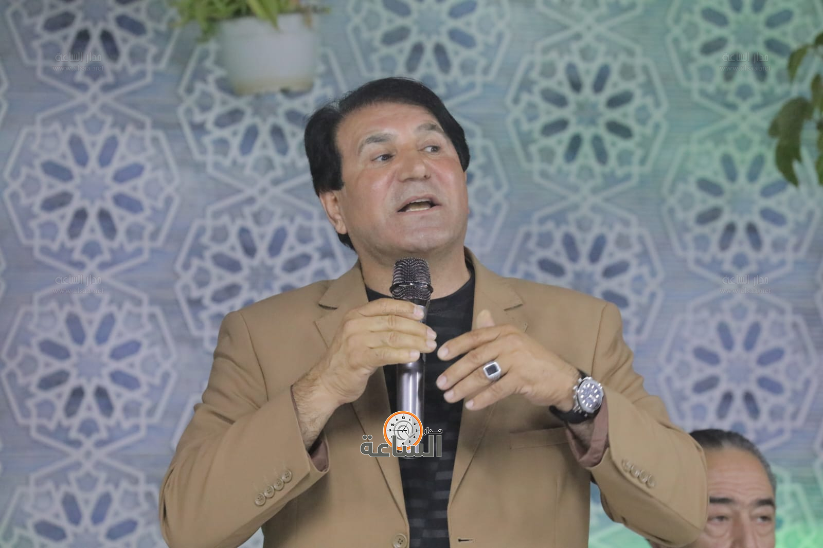 Madar Al-Saa Images 0.4696192020195482