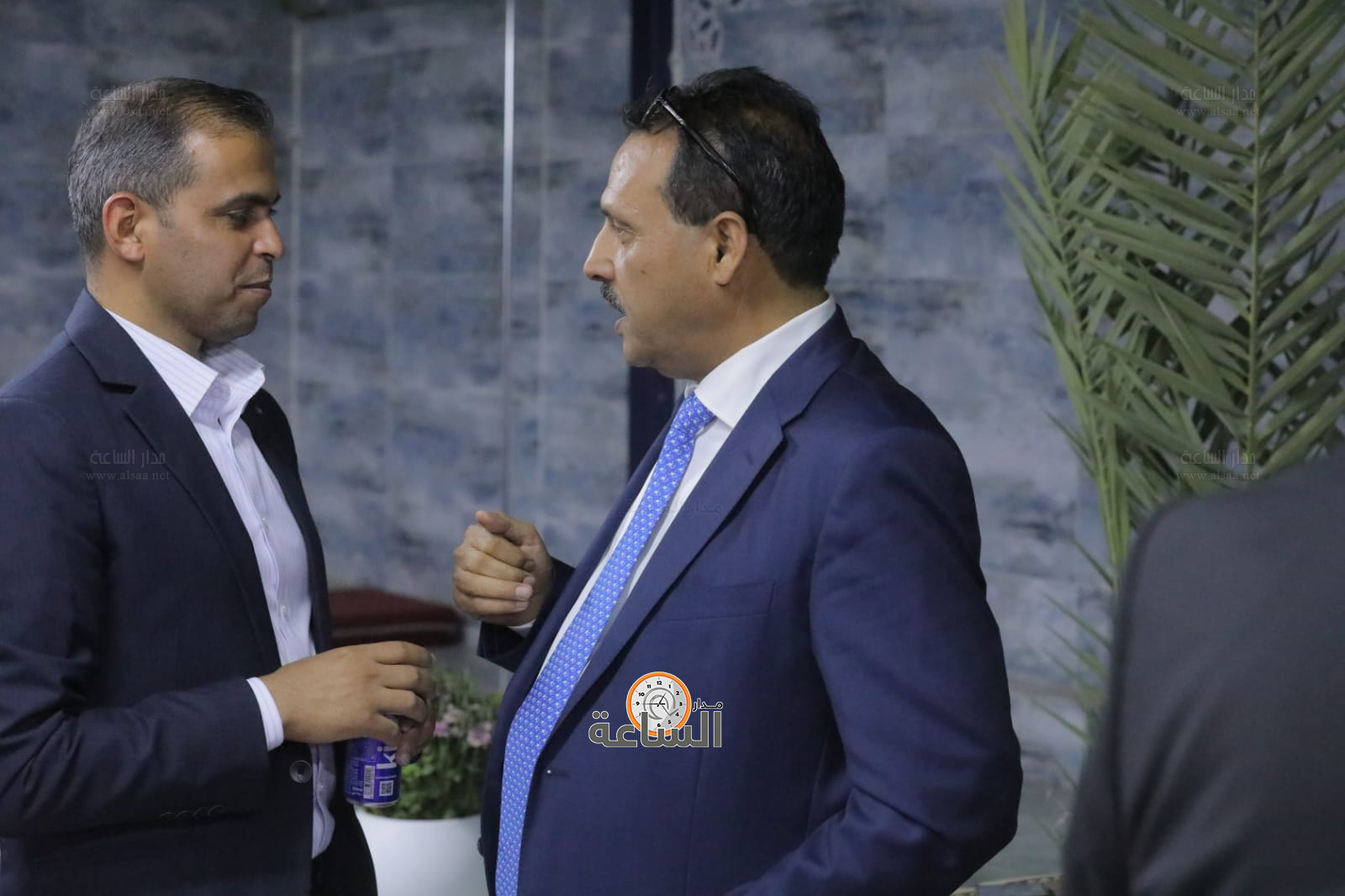 Madar Al-Saa Images 0.8081836469324462