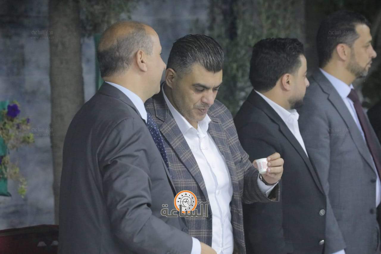 Madar Al-Saa Images 0.7483579318878365