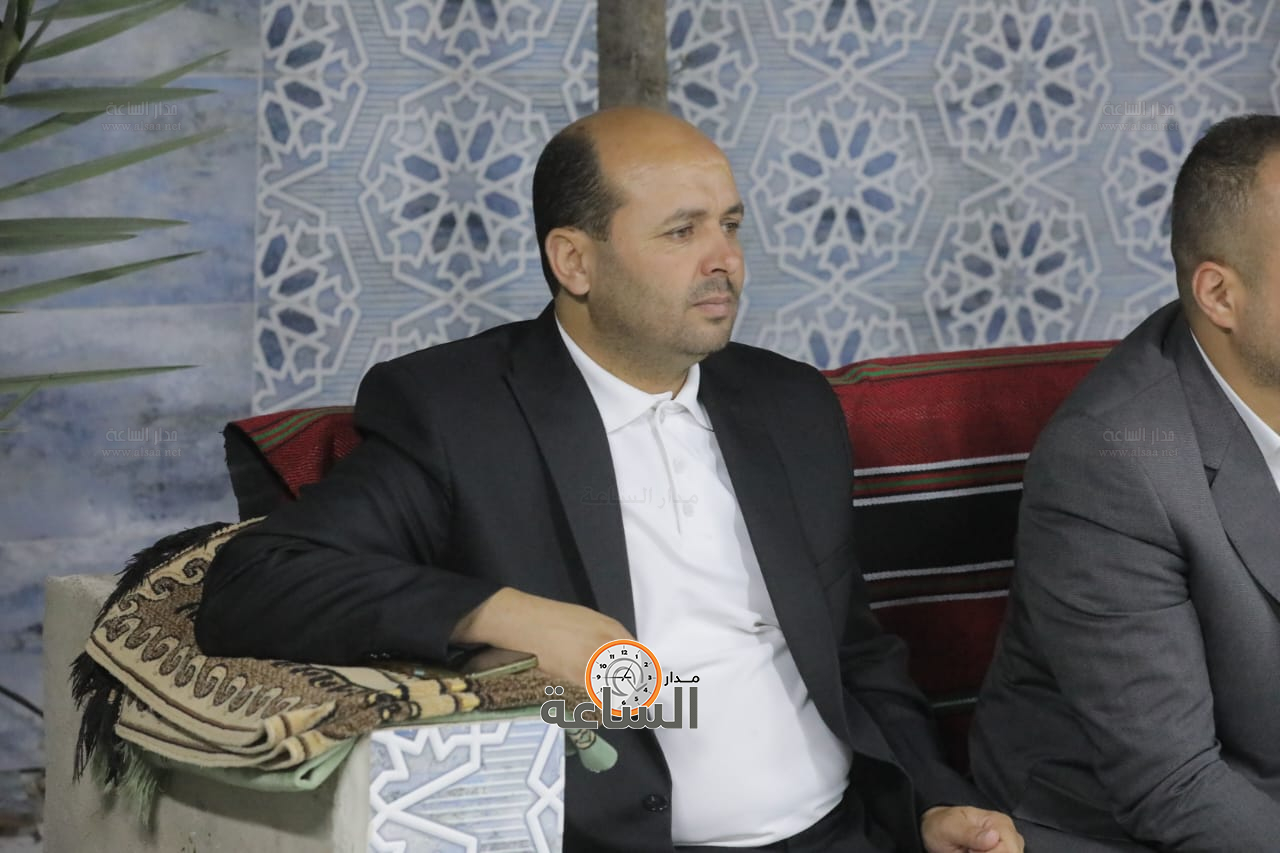 Madar Al-Saa Images 0.9822398316628851