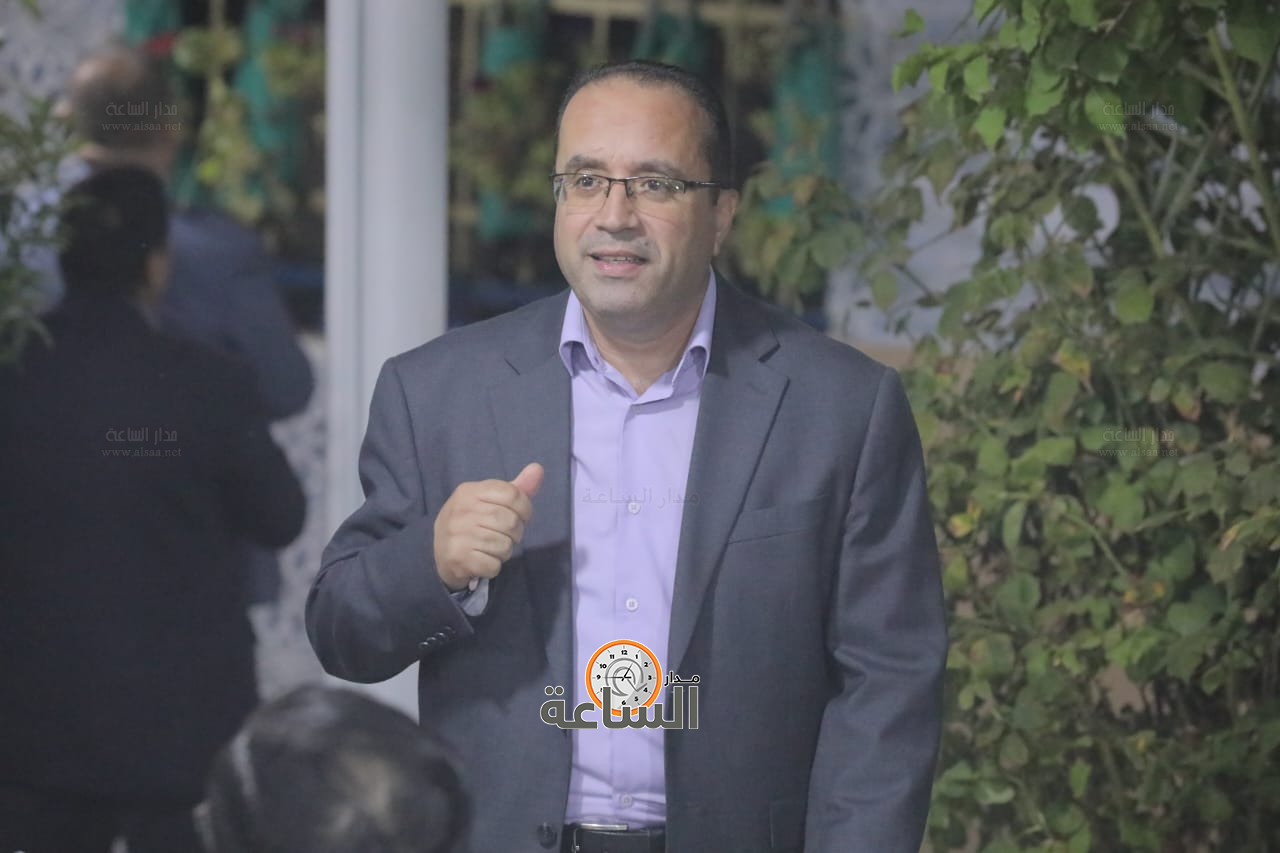 Madar Al-Saa Images 0.43846234157675734