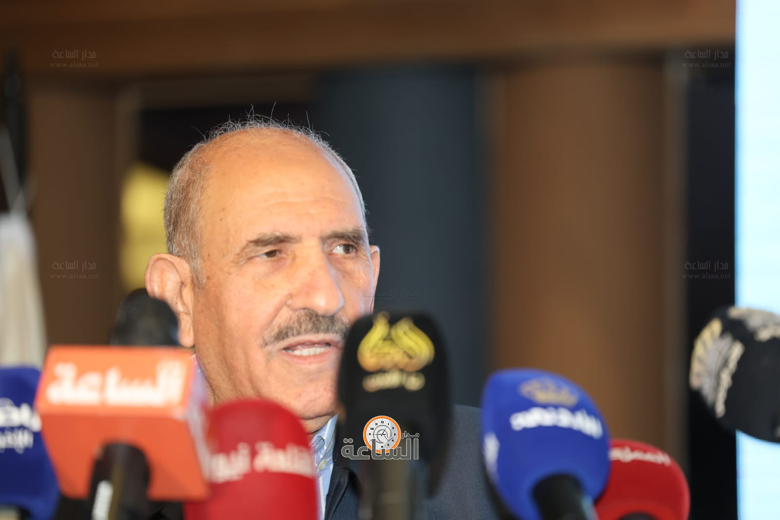 Madar Al-Saa Images 0.6569715612786953