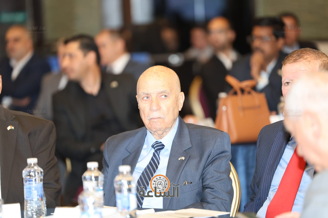 Madar Al-Saa Images 0.6767175647096968