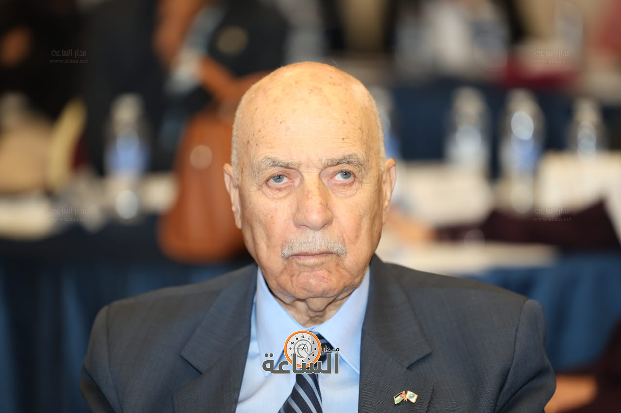 Madar Al-Saa Images 0.3470361813388495