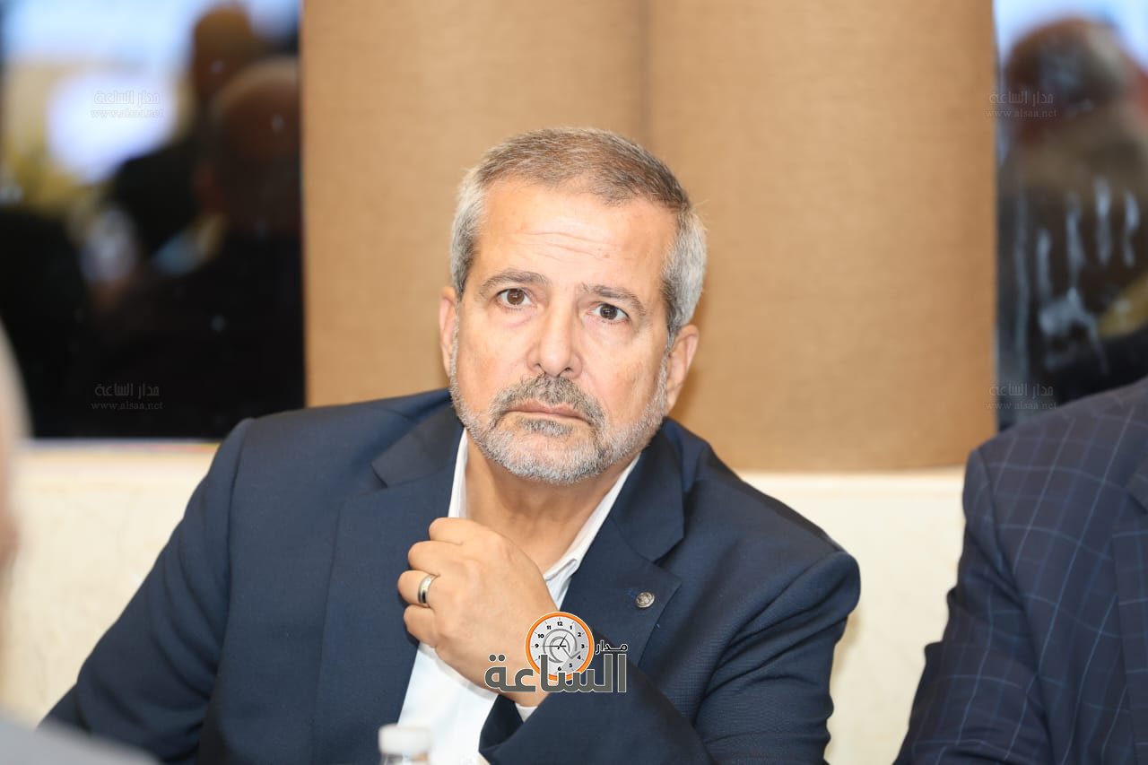 Madar Al-Saa Images 0.12023955770933259