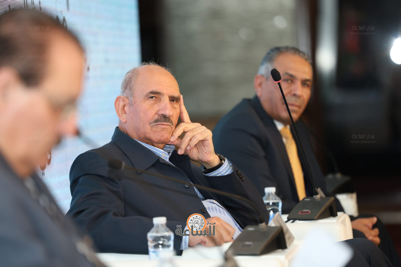 Madar Al-Saa Images 0.35452848352835176