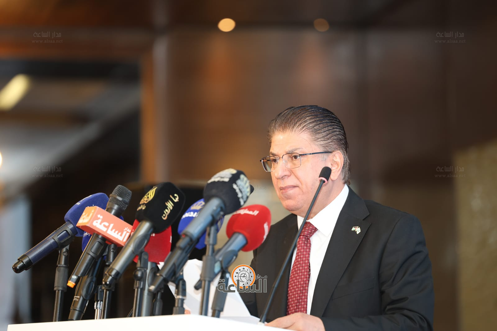 Madar Al-Saa Images 0.9307786804689515