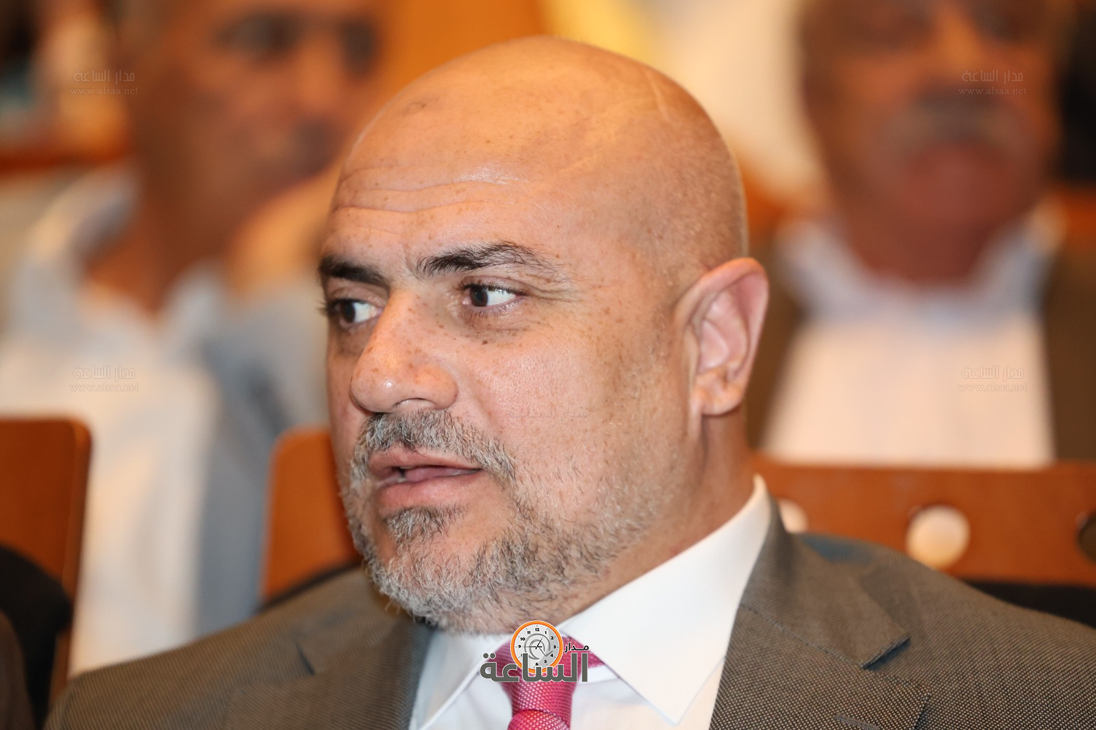 Madar Al-Saa Images 0.019468050731779707